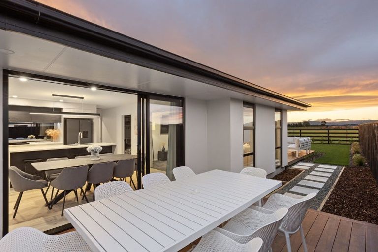 Photo of property in 31 Crossley Avenue, Woodend, 7610