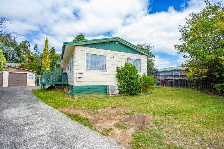 Photo of property in 68 Homedale Street, Pukehangi, Rotorua, 3015