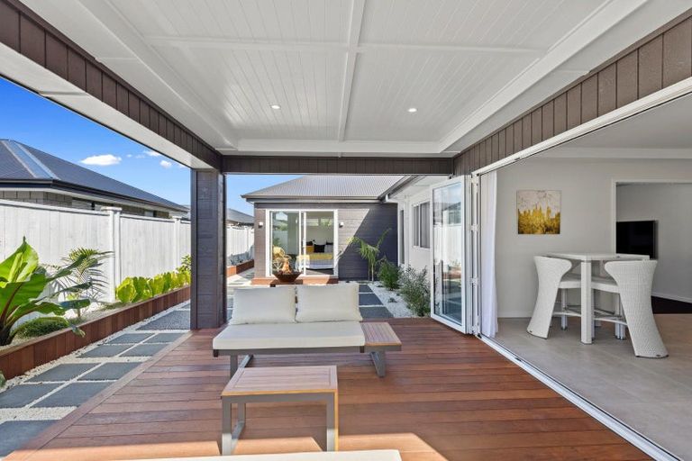 Photo of property in 8 Montiicola Drive, Papamoa Beach, Papamoa, 3118