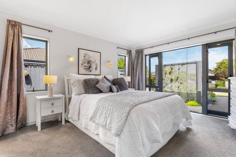 Photo of property in 22 Manor Park Drive, Pyes Pa, Tauranga, 3112