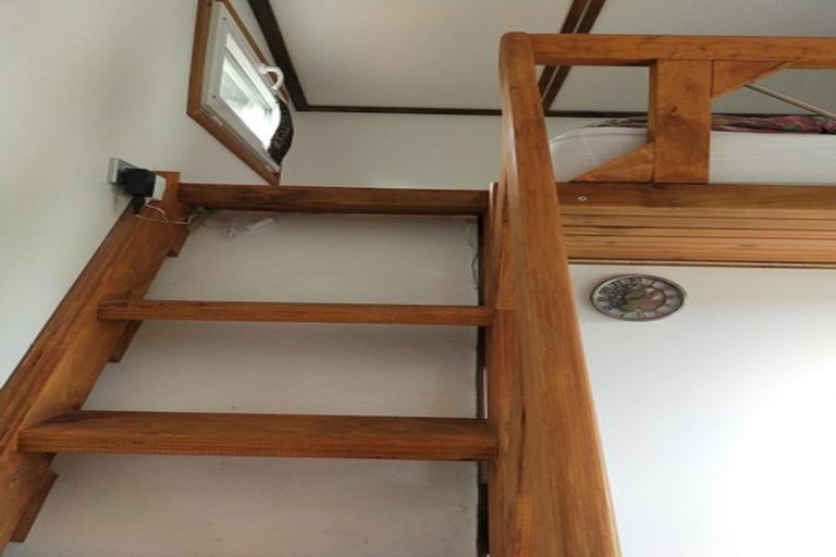 Photo of property in 26 Porterfield Street, Macandrew Bay, Dunedin, 9014