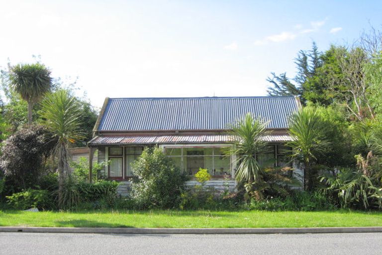 Photo of property in 66 Charles Street, Rangiora, 7400