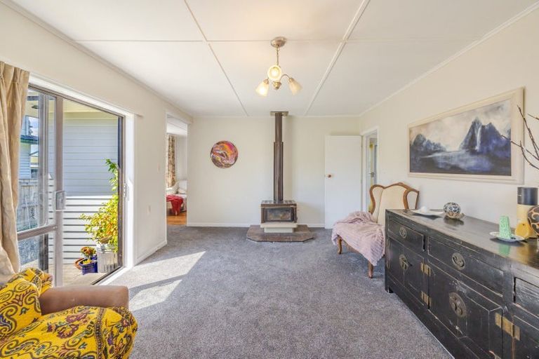 Photo of property in 79 Porangahau Road, Waipukurau, 4200