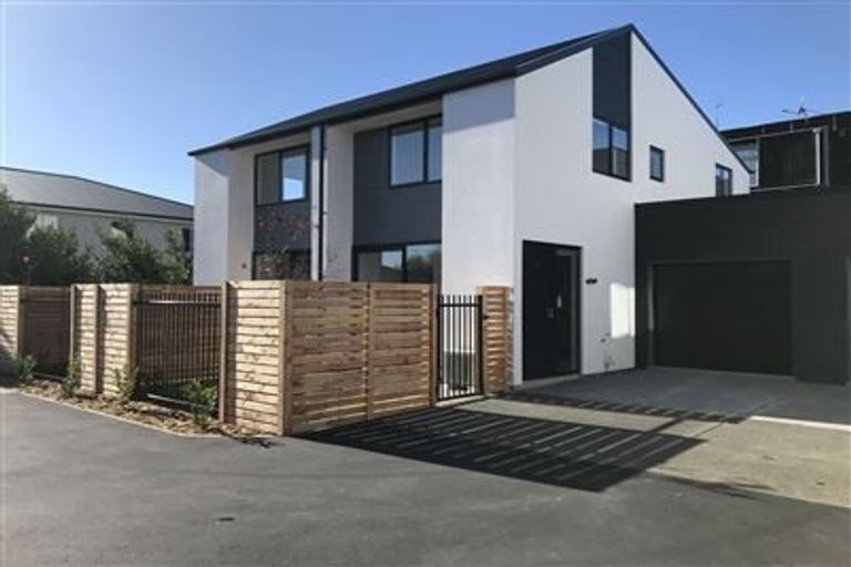 Photo of property in 12 Verlamio Lane, Edgeware, Christchurch, 8013