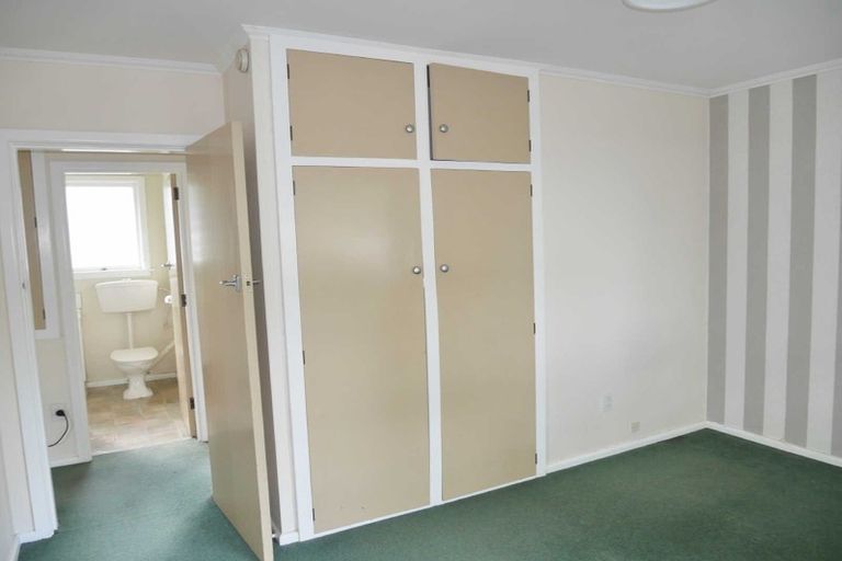 Photo of property in 10 Darvel Street, Riccarton, Christchurch, 8011