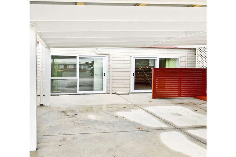 Photo of property in 10 Roosevelt Street, Levin, 5510