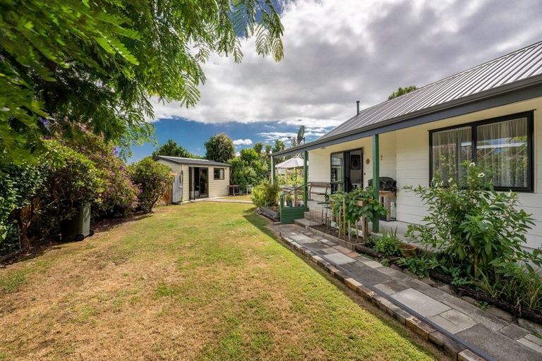 Photo of property in 46a Te Manuao Road, Otaki, 5512