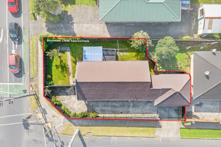 Photo of property in 1 Henwood Road, Mangere East, Auckland, 2024