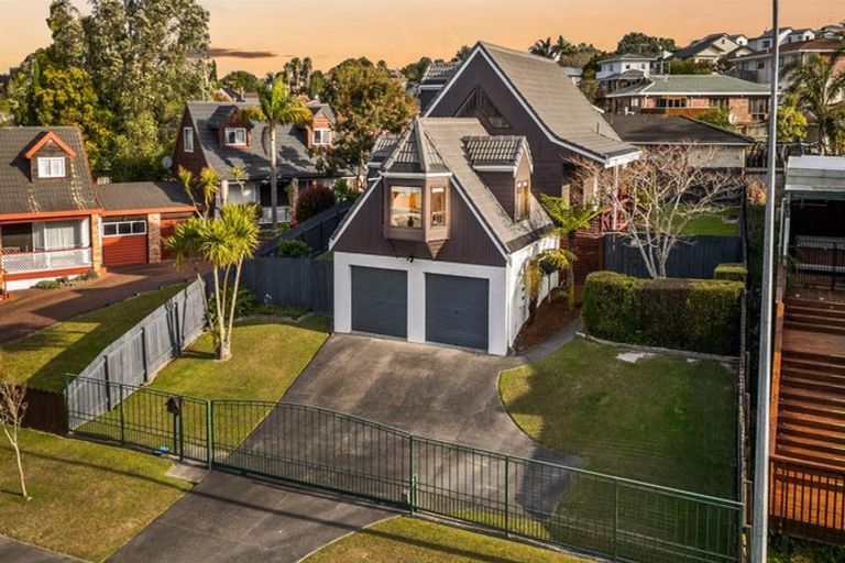 Photo of property in 64 Granville Drive, Massey, Auckland, 0614