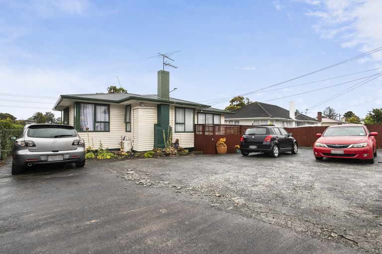 Photo of property in 92 Tennessee Avenue, Mangere East, Auckland, 2024