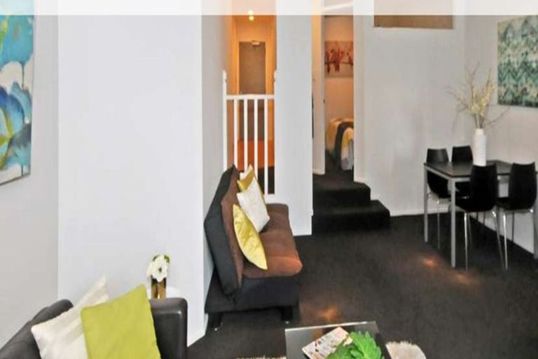Photo of property in Terrace Garden Apartments, 4e/120 The Terrace, Wellington Central, Wellington, 6011