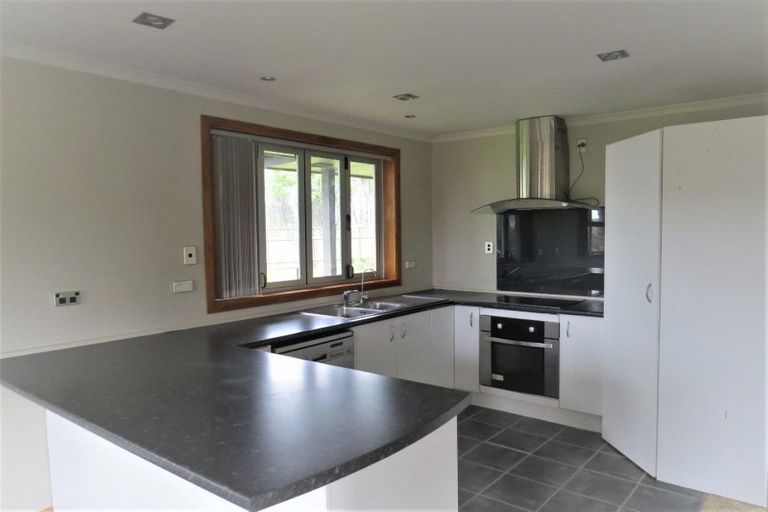 Photo of property in 524 Mountain Road, Lepperton, New Plymouth, 4373