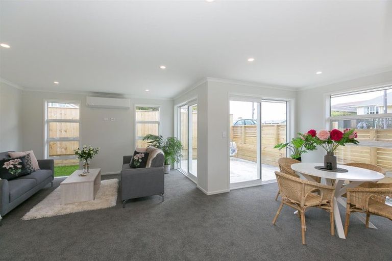 Photo of property in 81 Lorna Street, Lynmouth, New Plymouth, 4310