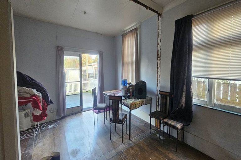 Photo of property in 6 Vera Street, Marton, 4710