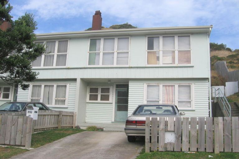 Photo of property in 71 Ahuriri Street, Strathmore Park, Wellington, 6022