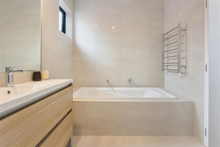 Photo of property in 20 Spriggs Lane, Whenuapai, Auckland, 0618