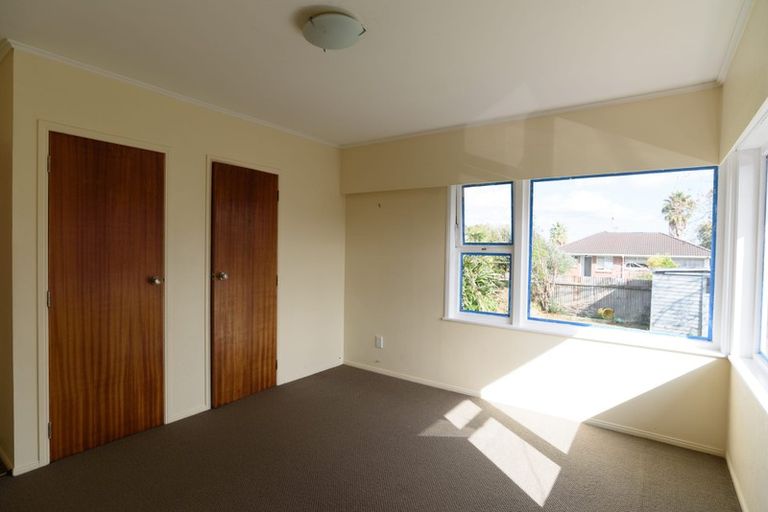 Photo of property in 2/81 Cardiff Road, Pakuranga, Auckland, 2010
