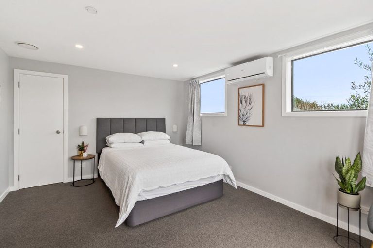 Photo of property in 21 Braddon Street, Saint Andrews, 7988
