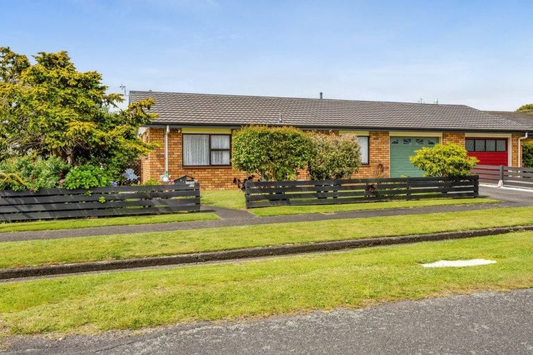 Photo of property in 2a Wera Street, Hawera, 4610