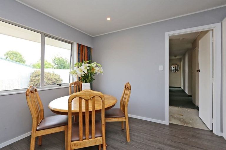 Photo of property in 5 Walton Place, Flaxmere, Hastings, 4120