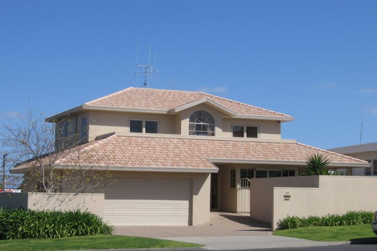 Photo of property in 380 Oceanbeach Road, Mount Maunganui, 3116