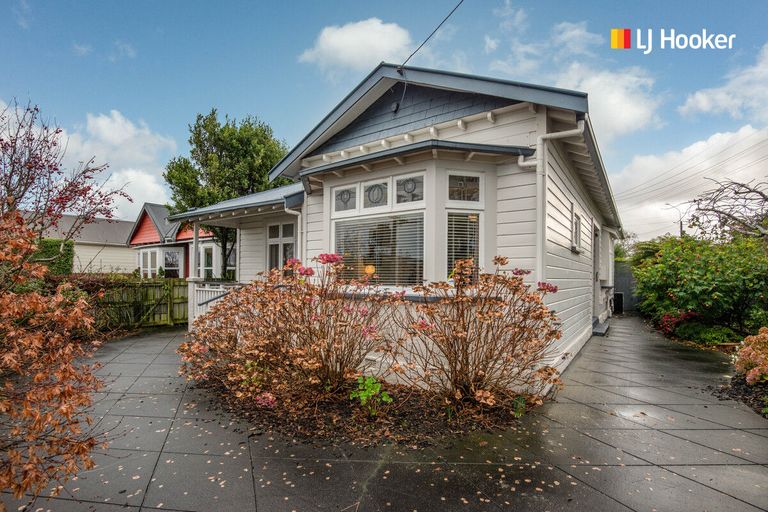 Photo of property in 11 Rugby Street, Saint Kilda, Dunedin, 9012