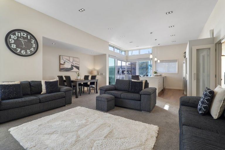 Photo of property in 4a Dawson Street, New Plymouth, 4310