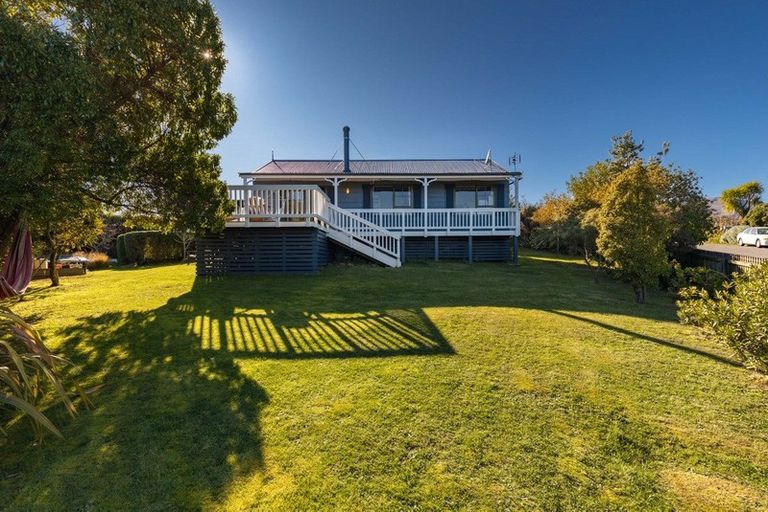 Photo of property in 12 James Drive, Diamond Harbour, Lyttelton, 8971