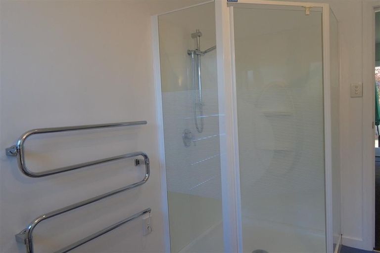 Photo of property in 7a Memorial Avenue, Ilam, Christchurch, 8053