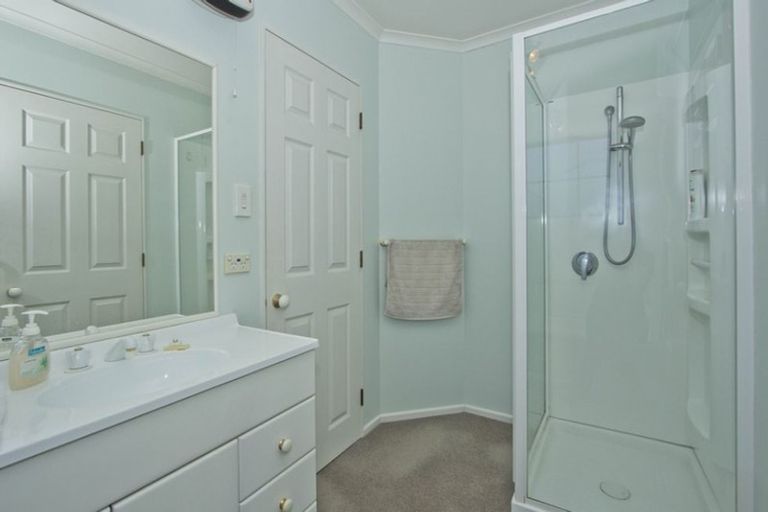 Photo of property in 36a Guthrie Street, Waterloo, Lower Hutt, 5011