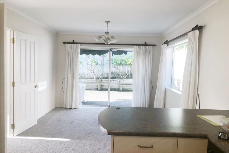 Photo of property in 3 Belsera Court, Northpark, Auckland, 2013