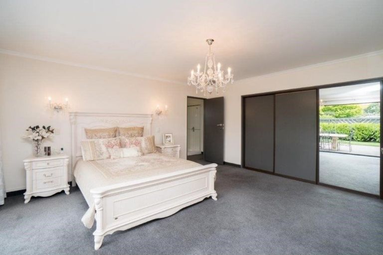 Photo of property in 74 Rata Street, Hawera, 4610