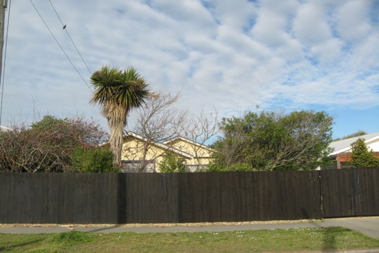 Photo of property in 39 Shackleton Street, New Brighton, Christchurch, 8061