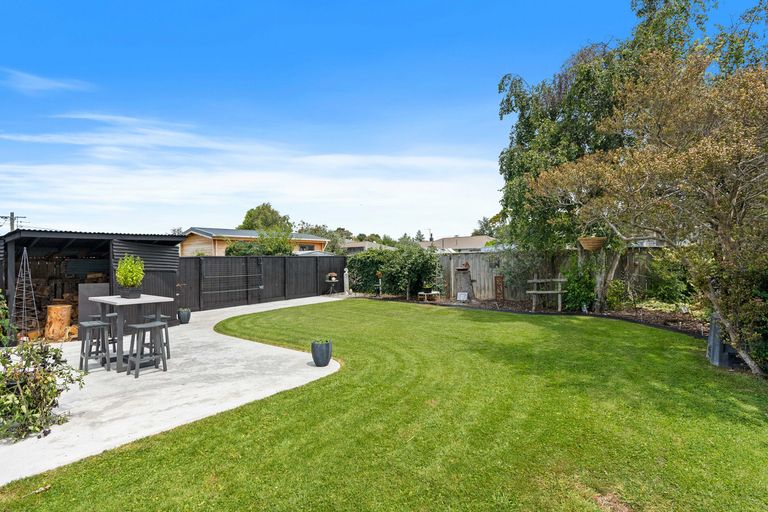 Photo of property in 15 Cambridge Terrace, Masterton, 5810