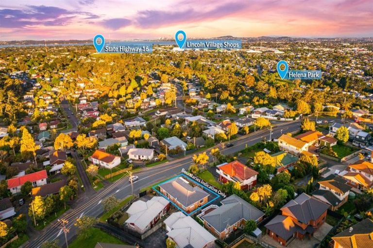 Photo of property in 2/86 Don Buck Road, Massey, Auckland, 0614