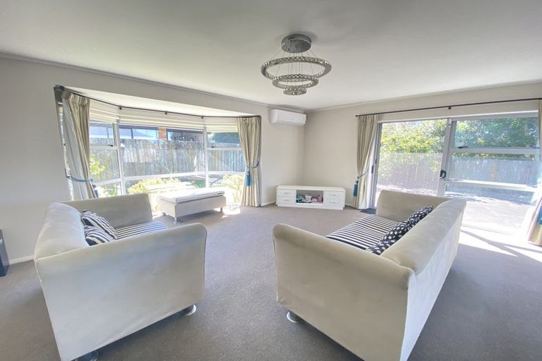 Photo of property in 2/88 Simmental Crescent, Somerville, Auckland, 2014