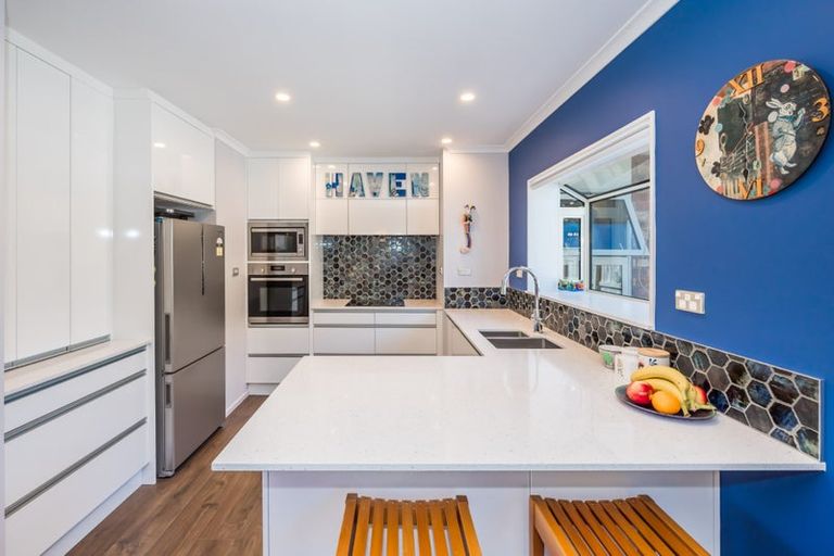 Photo of property in 294b Te Moana Road, Waikanae, 5036