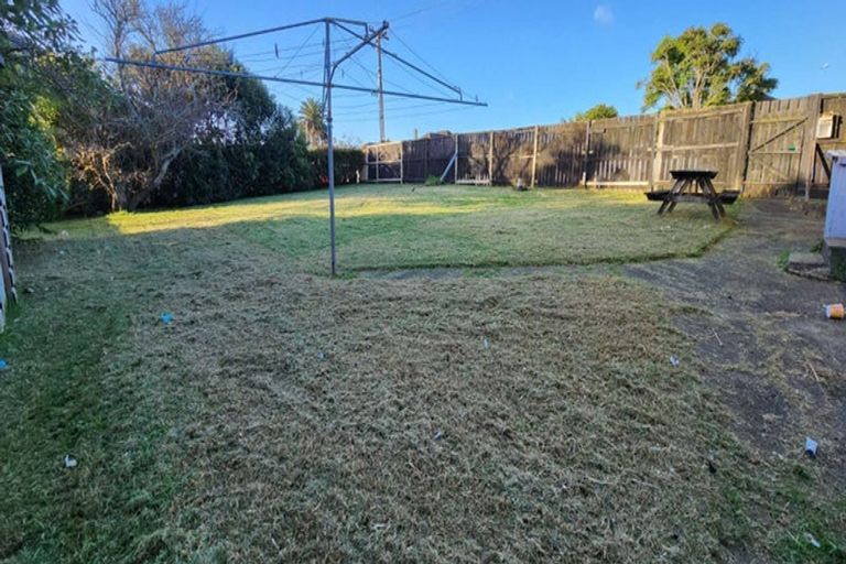 Photo of property in 273 Puhinui Road, Papatoetoe, Auckland, 2025