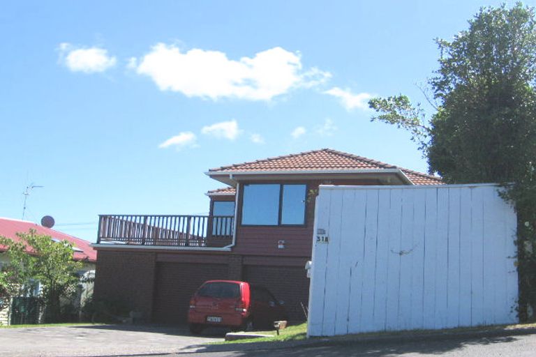 Photo of property in 31a Woburn Road, Northland, Wellington, 6012