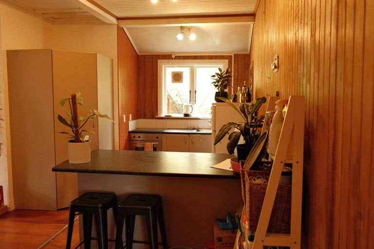 Photo of property in 19 Hadfield Terrace, Kelburn, Wellington, 6012