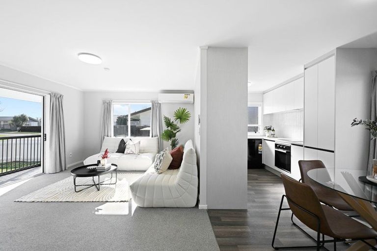 Photo of property in 15 Reeves Close, Fairview Downs, Hamilton, 3214