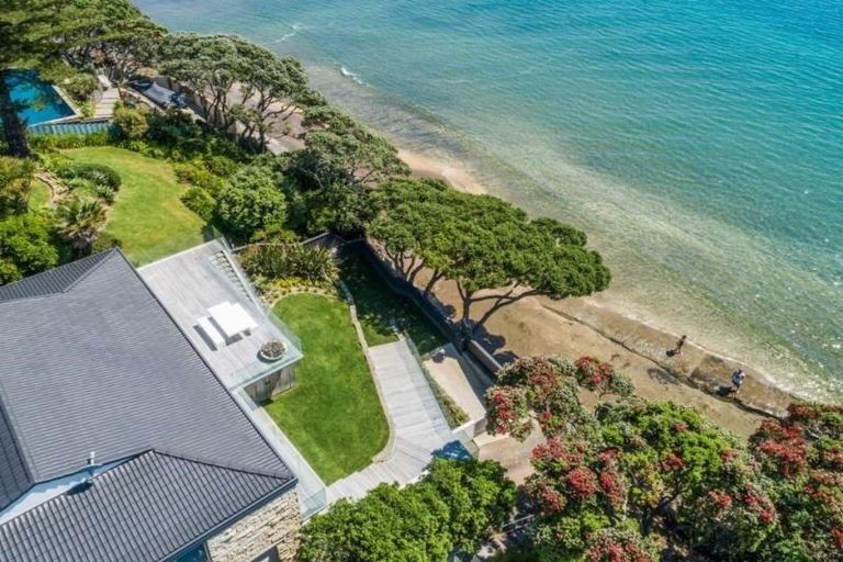 Photo of property in 2/34 Whitby Crescent, Mairangi Bay, Auckland, 0630