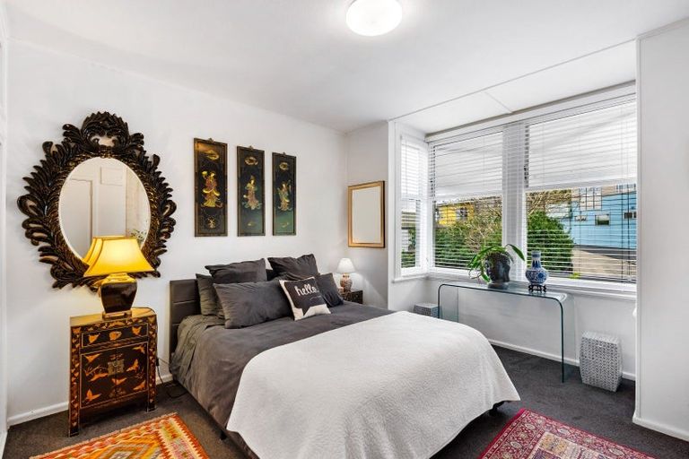 Photo of property in 21 Hornsey Road, Bluff Hill, Napier, 4110