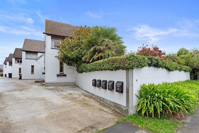 Photo of property in 1/32 Ranfurly Street, St Albans, Christchurch, 8014
