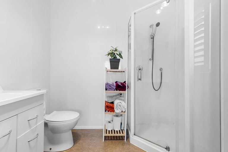 Photo of property in 200 Tamamutu Street, Taupo, 3330