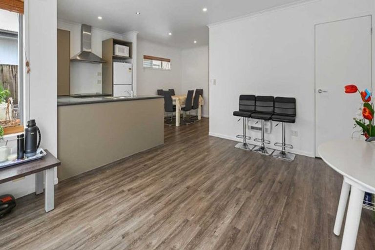 Photo of property in 12b Cameron Road, Hamilton East, Hamilton, 3216