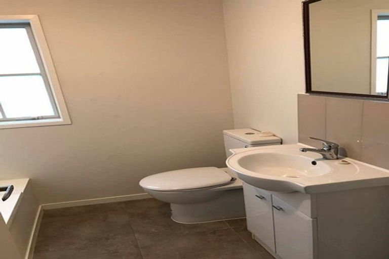 Photo of property in 33 Brigham Creek Road, Whenuapai, Auckland, 0618