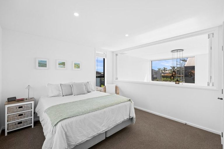 Photo of property in 5 Citrus Place, Mangawhai, 0505