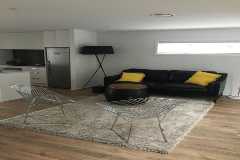 Photo of property in 8/19 Ruakiwi Road, Hamilton Lake, Hamilton, 3204