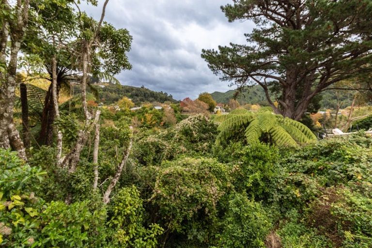 Photo of property in 18 Whangakoko Grove, Birchville, Upper Hutt, 5018